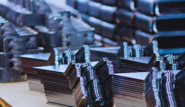 The Difference Between CO2 and Fibre Laser Cutting for Plastics